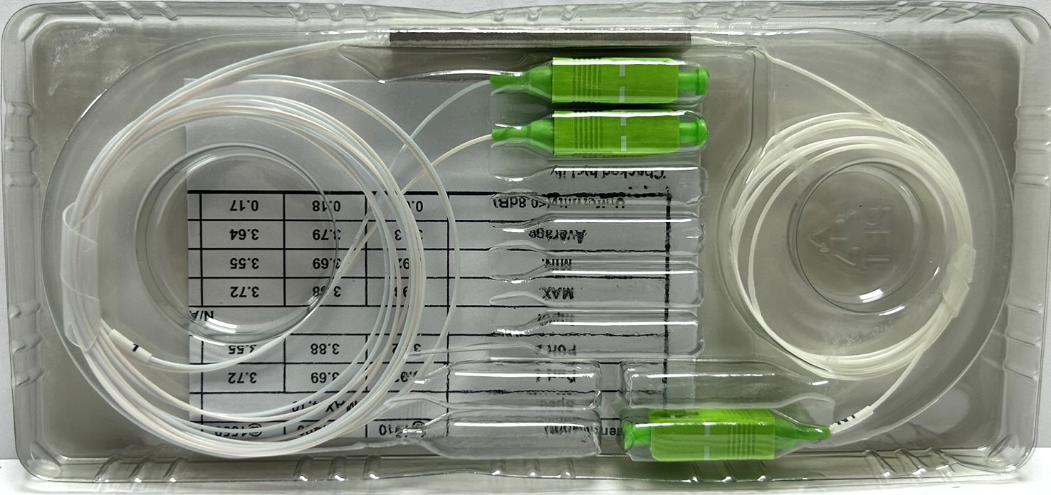 PLC 1х2 G.657А 0,9 мм 1,5 м разветвитель планарный, гильза, оконцованный SC/APC